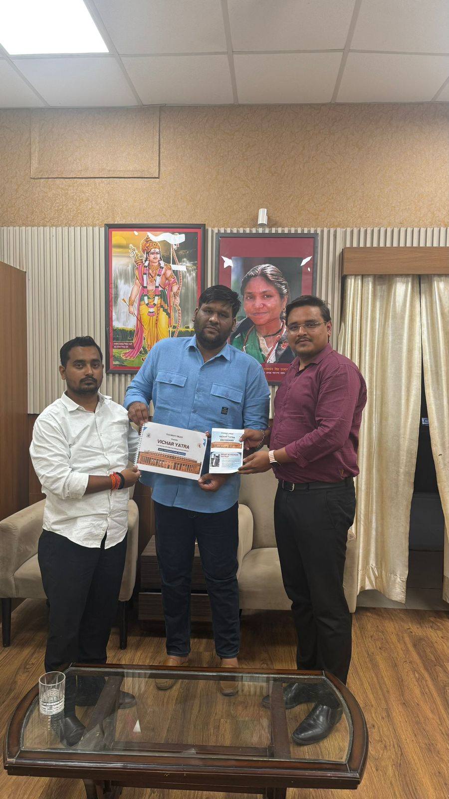 Yuvaniti gallery photo 11